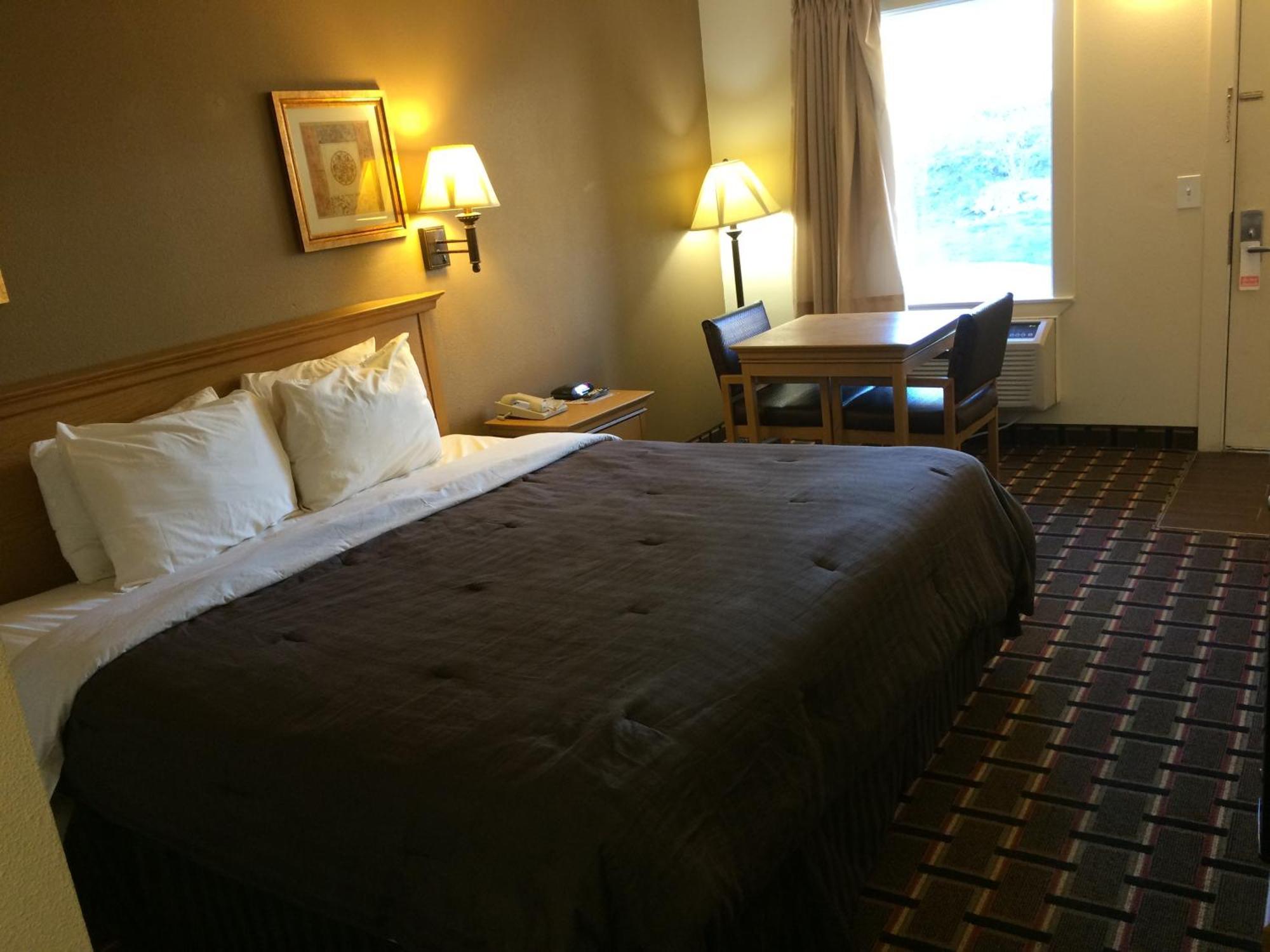 Americas Best Value Inn Near Downtown Nashville Værelse billede