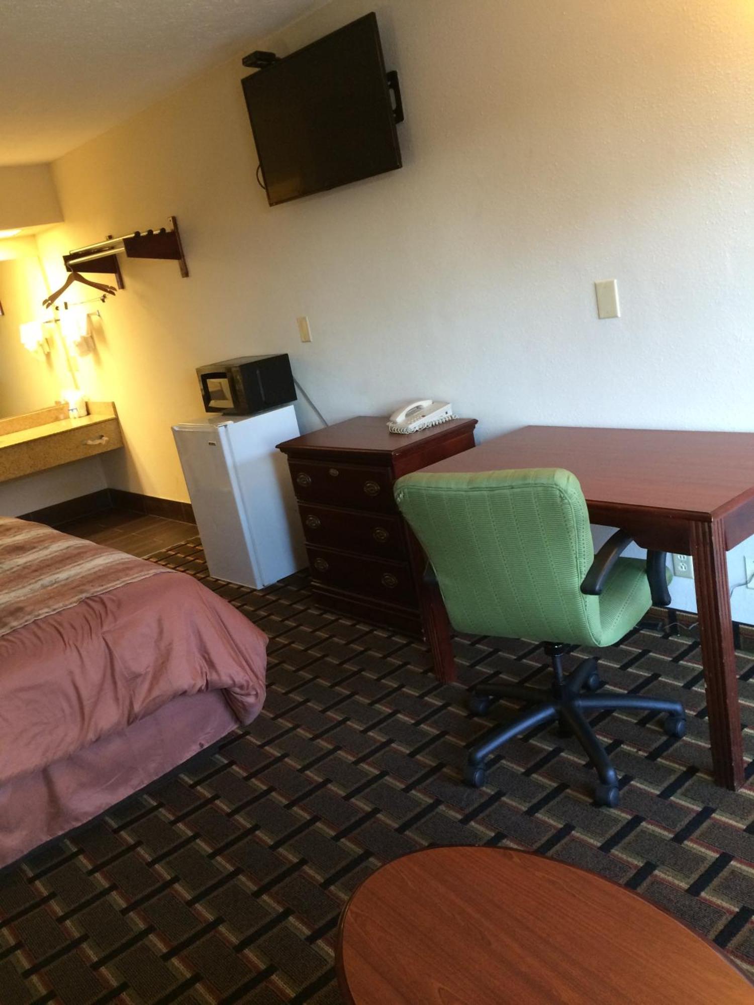 Americas Best Value Inn Near Downtown Nashville Værelse billede