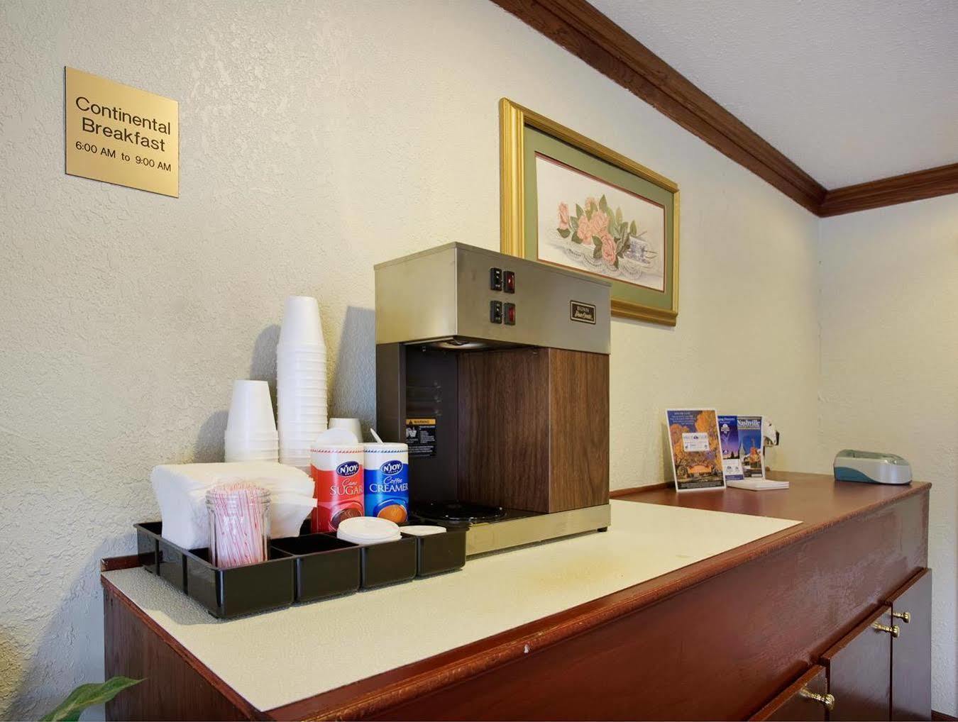 Americas Best Value Inn Near Downtown Nashville Eksteriør billede